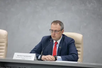 ​Центральна влада та органи місцевого самоврядування повинні приділяти більше уваги безпеці дітей на дорозі – Антон Геращенко