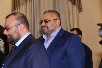 ​Арутюнян Еміль Карленович : разом з однодумцями меценат допомагає піднімати медицину у Дніпрі та регіоні
