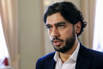 ​«Ермак искал голоса за снятие Разумкова»: Лерос сделал громкое заявление