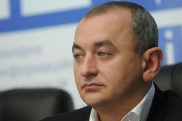 ​«Анатолій Матіос відверто бреше, коли вказує про те, що його «родина нічого не крала»!