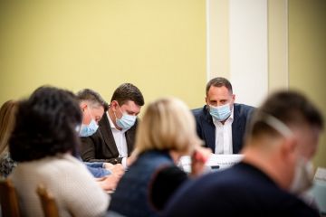 ​Потрібно розробити державну програму розвитку туризму в Україні на наступні три-чотири роки – Андрій Єрмак на селекторній нараді з головами ОДА