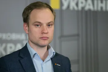 ​Хто отримував державні нагороди України та підтримує збройну агресію росії? - інфо-графіка народного депутата України Ярослава Юрчишина (фракція “Голос”) 