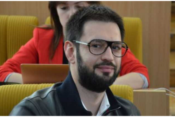 ​Давид Макарьян - главную опасность государству представляет не его криминальное прошлое Давида Макарьяна, а нынешняя деятельность?...
