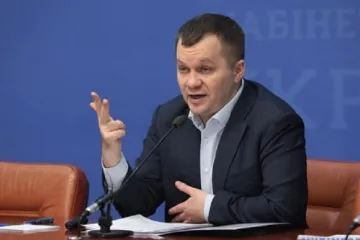 ​Назріває міжнародний скандал: "МВФ обкакався" – прокоментував радник Глави ОП Тимофій Милованов переговори України про транш