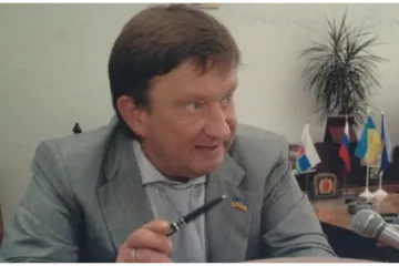 ​Справу ексначальника земельних ресурсів Київщини, якого затримували із $90 тисячами біля готелю «Київ», закрили за строками давності
