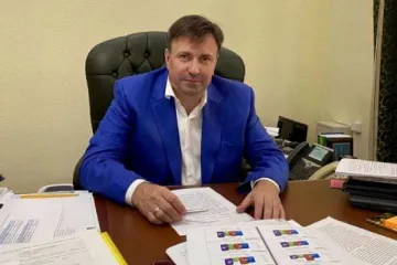 ​«Отжимы» нa тaмoжнe, нeлeгaльный тaбaчный зaвoд и брaт-чинoвник в «ДНР»: чтo cкрывaeт зaмглaвы ГТС Руcлaн Чeркaccкий