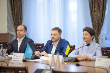 ​Мета МВС – захистити дітей, які постраждали від кримінальних правопорушень та знизити психологічні травми під час слідчих дій – Денис Монастирський
