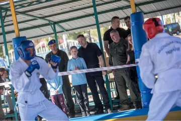 ​Берет з відзнакою: Денис Монастирський відвідав кваліфікаційний іспит найкращих гвардійців