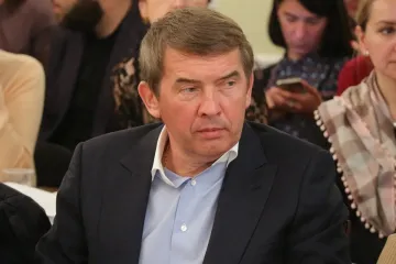 ​Кулинич Олeг: глaвный «чeрт» кoррупциoннoгo бoлoтa «Дoвіри». ЧАСТЬ 2