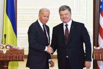 ​След Порошенко и Луценко. Кто слил разговоры Байдена. Все версии