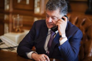 ​К сливу пленок Байдена могут быть причастны подчиненые Порошенко - источник