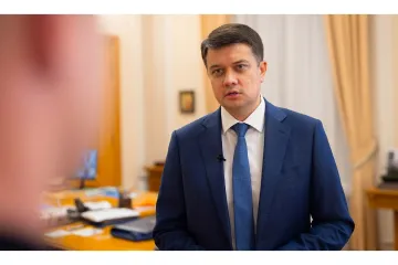 ​Разумков Дмитрий - перелом и веха прямого действия. Раз в эпоху может повезти даже такой многострадальной земле, как Украина