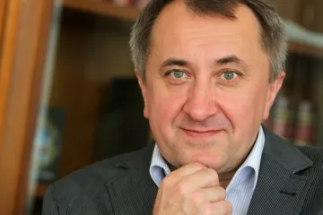 ​«Національний банк третій тиждень поспіль не приймав участі в операціях на валютному ринку зважаючи на відсутність надмірного тиску на обмінний курс гривні», - Голова Ради НБУ Богдан Данилишин