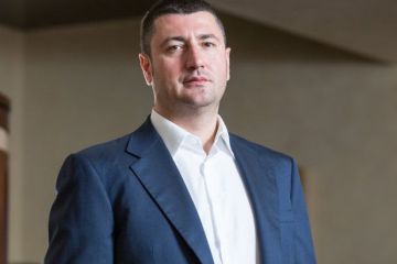 ​Антикоррупционный суд заочно взял под стражу Бахматюка, позволив Интерполу начать его розыск
