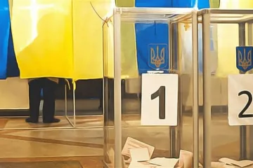 ​Секретар Обухівської ТВК Таїсія Хмеляр приховує інформацію щодо протоколів! Чому – боїться що стане відомо: цифри які озвучує ТВК не відповідають голосам які зазначені у бюлетнях 
