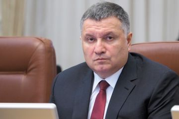 ​Из-за Кагарлыка и Броваров. В Слуге народа обсудят возможность отставки Авакова