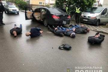 ​Стрілянина у Броварах: суд заарештував на два місяці одного із затриманих (фото)
